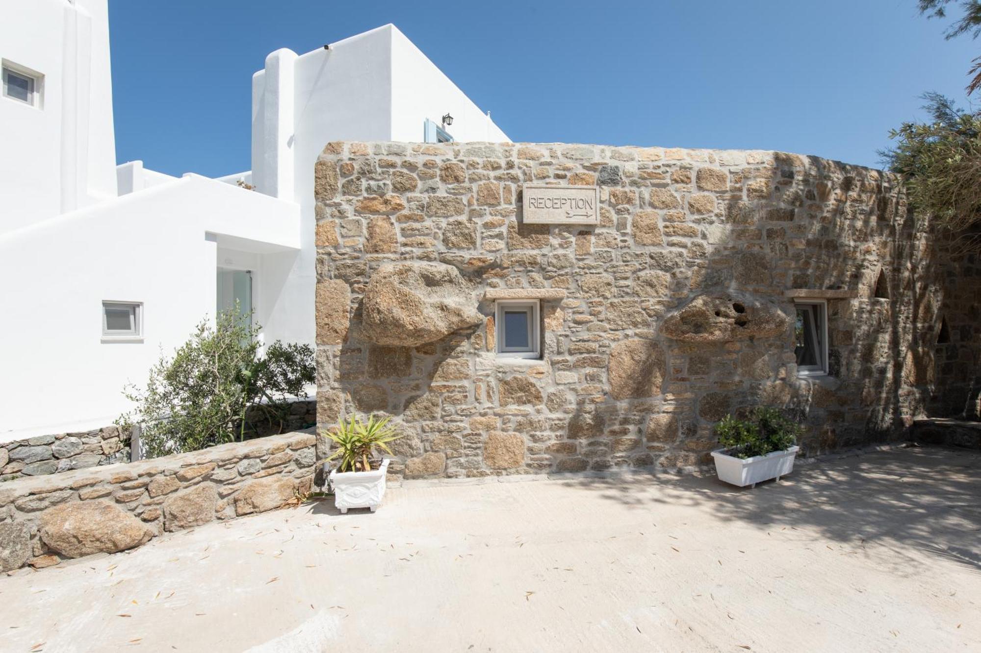 Готель Agrari Ninemia Mykonos Екстер'єр фото